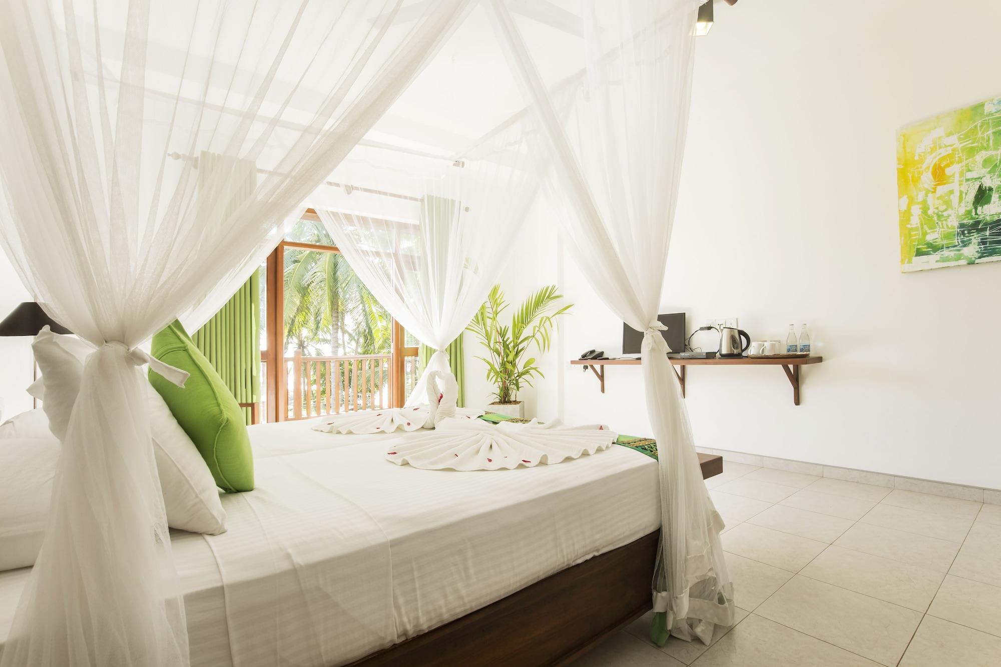 Rockside Beach Resort ベントータ エクステリア 写真
