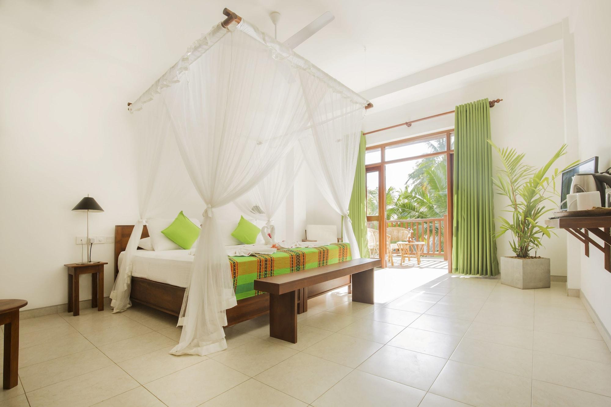 Rockside Beach Resort ベントータ エクステリア 写真