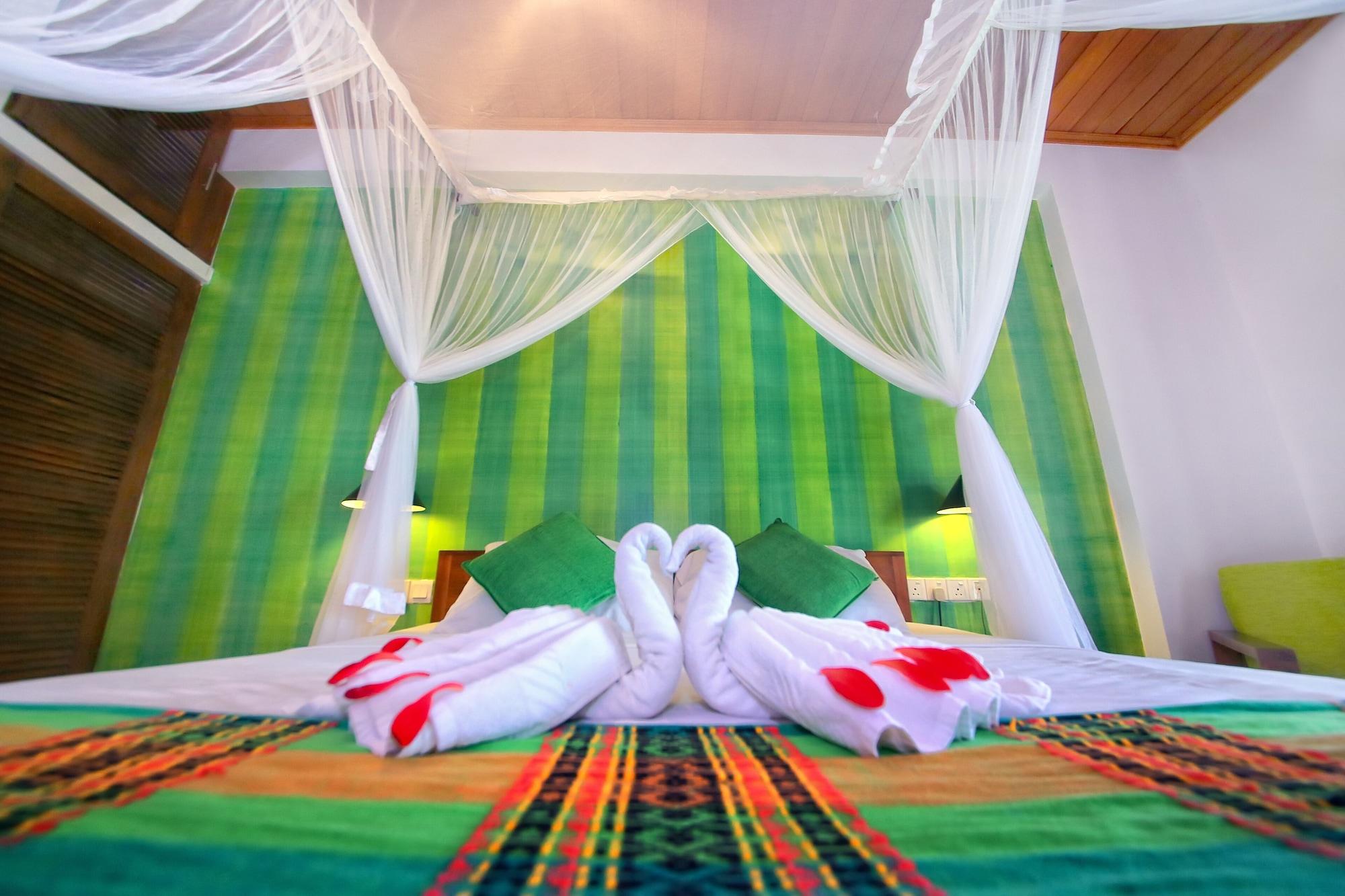 Rockside Beach Resort ベントータ エクステリア 写真