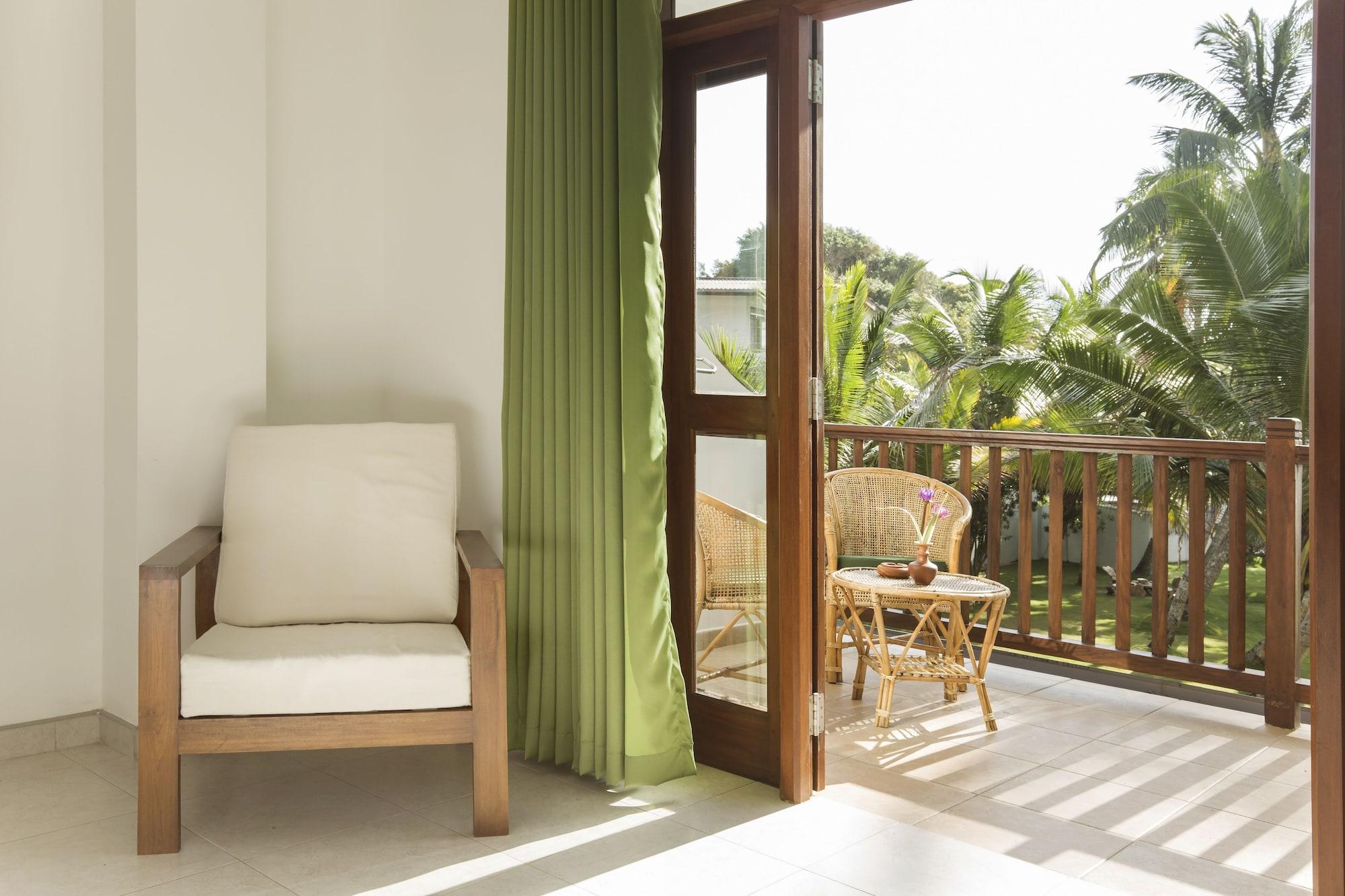 Rockside Beach Resort ベントータ エクステリア 写真