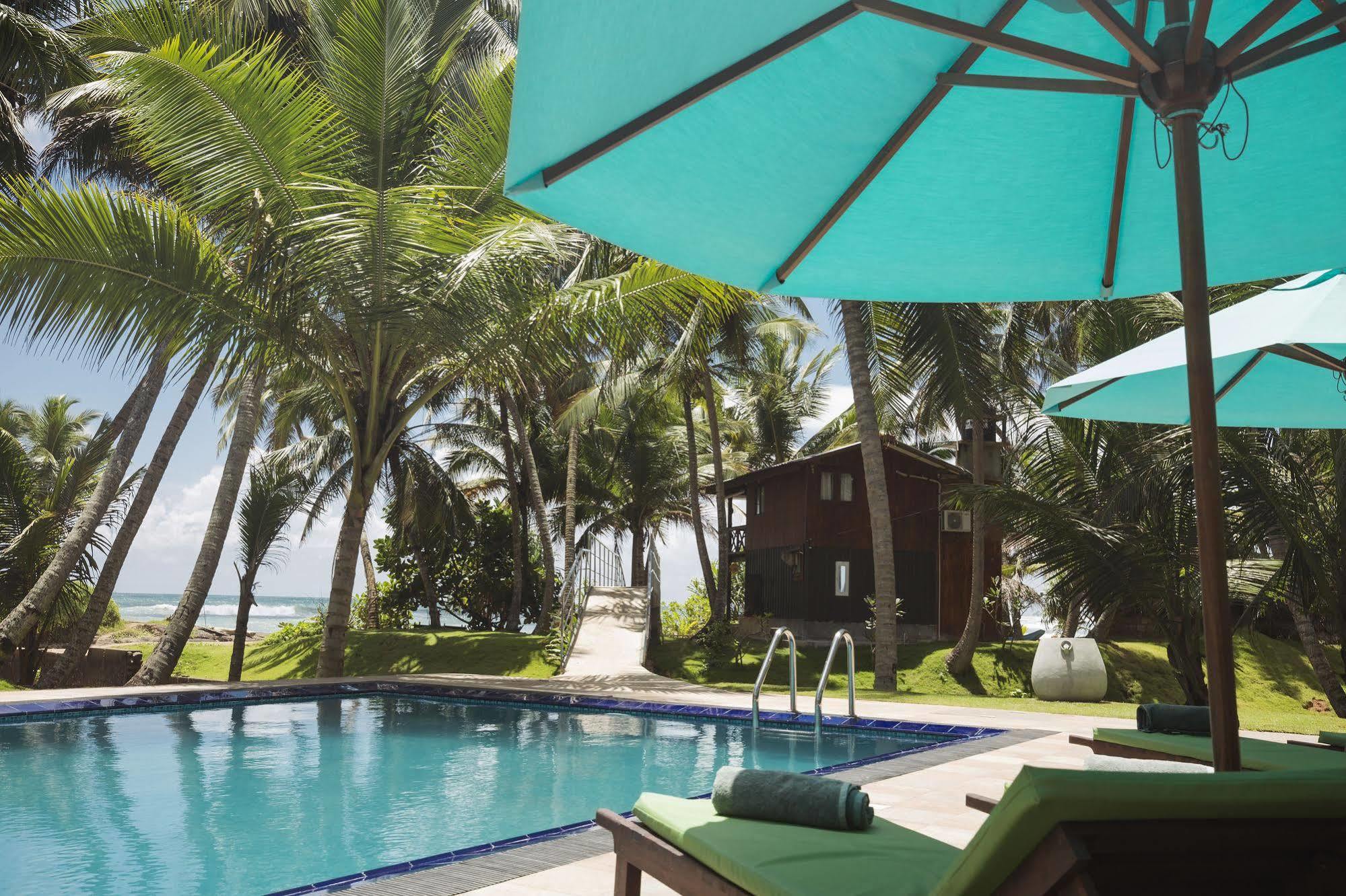 Rockside Beach Resort ベントータ エクステリア 写真